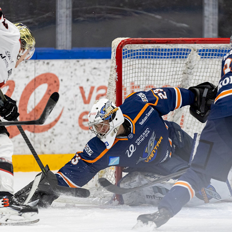 Kolme pistettä torstailta – Lohi kaatoi Pyryn 3–2