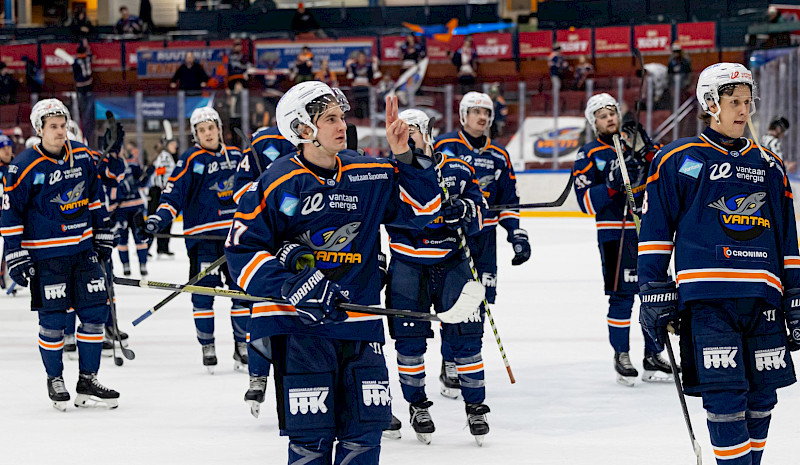 Ensimmäisestä puolivälierästä selkeä voitto – Lohi kaatoi TuTon 6–1