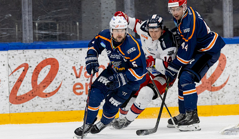Tiukka kolmas puolivälierä jatkoajalle – Lohi nousi 2–5 tappioasemasta tasoihin