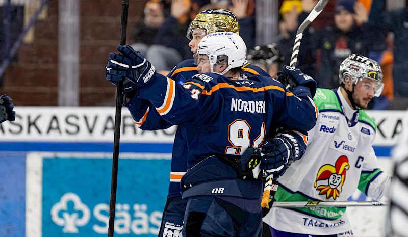 Jännittävästä taistosta loppui aika kesken – lohi kaatui täpärästi 3–4