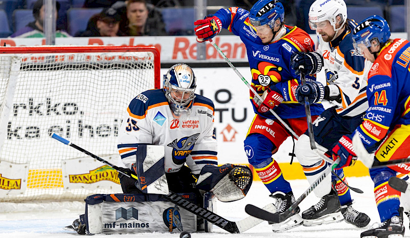 Tyly kolmas välierä – lohelle 6–2 tappio