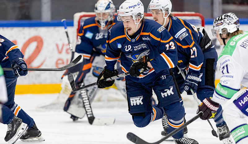 Kiekko-Vantaa pronssiotteluun!
