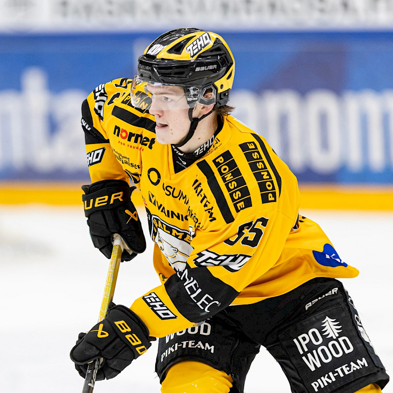 Santeri Haakana Vantaalle vuoden sopimuksella!