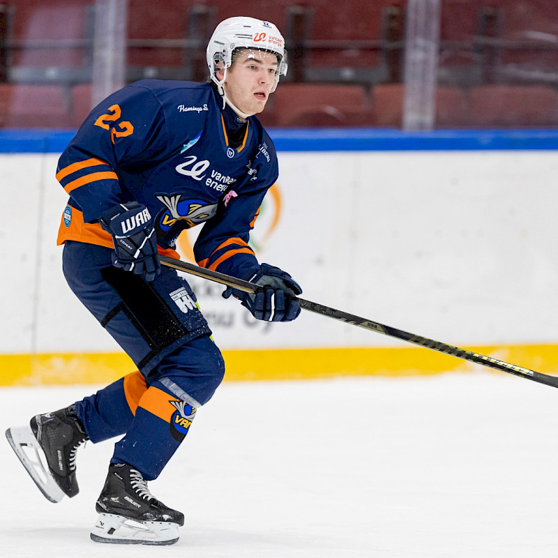Roope Turunen jatkaa Vantaalla kaudella 25-26!